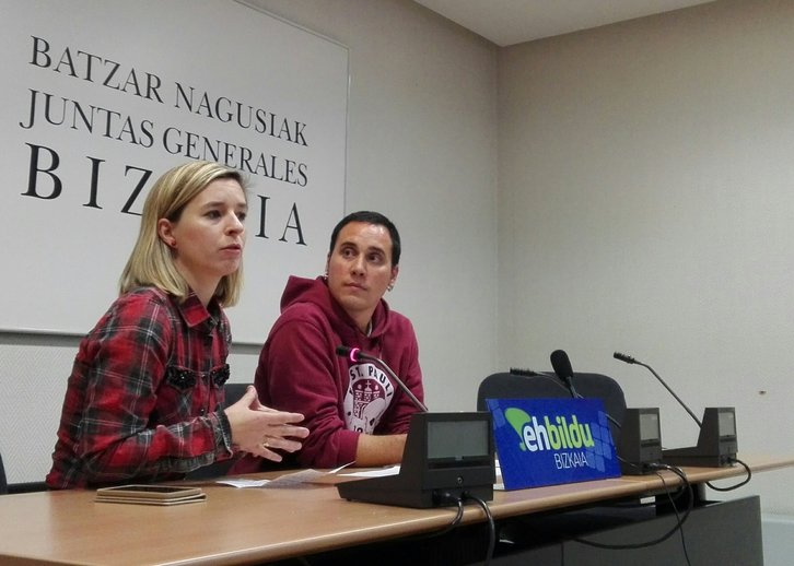 Ibaibarriaga y Lopategi durante la rueda de prensa. (@ehbildubilbo)