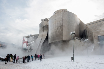 El Guggenheim nevado. (Monika DEL VALLE / ARGAZKI PRESS)