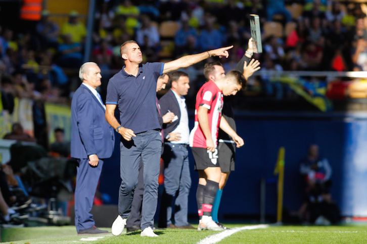 Garitano y Calleja en el partido de la primera vuelta ante el Villarreal. (LA OTRA FOTO)