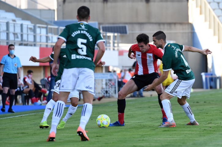 El Bilbao Athletic se ha enfrentado al Badajoz en la primera eliminatoria de la fase de ascenso. (AthleticClub)