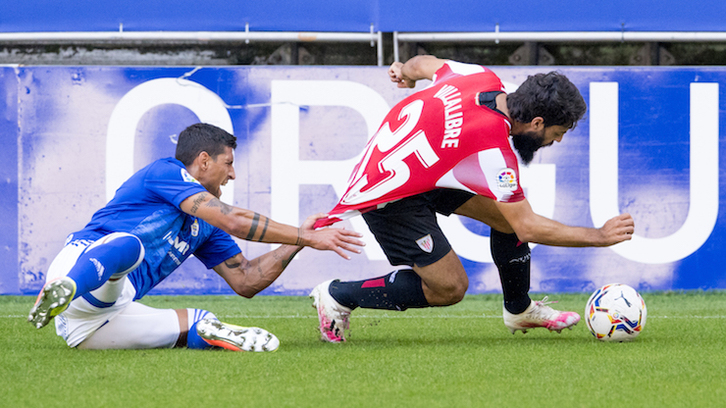 Asier Villalibre marcó un bonito gol en el amistoso ante el Oviedo. (@AthleticClub)